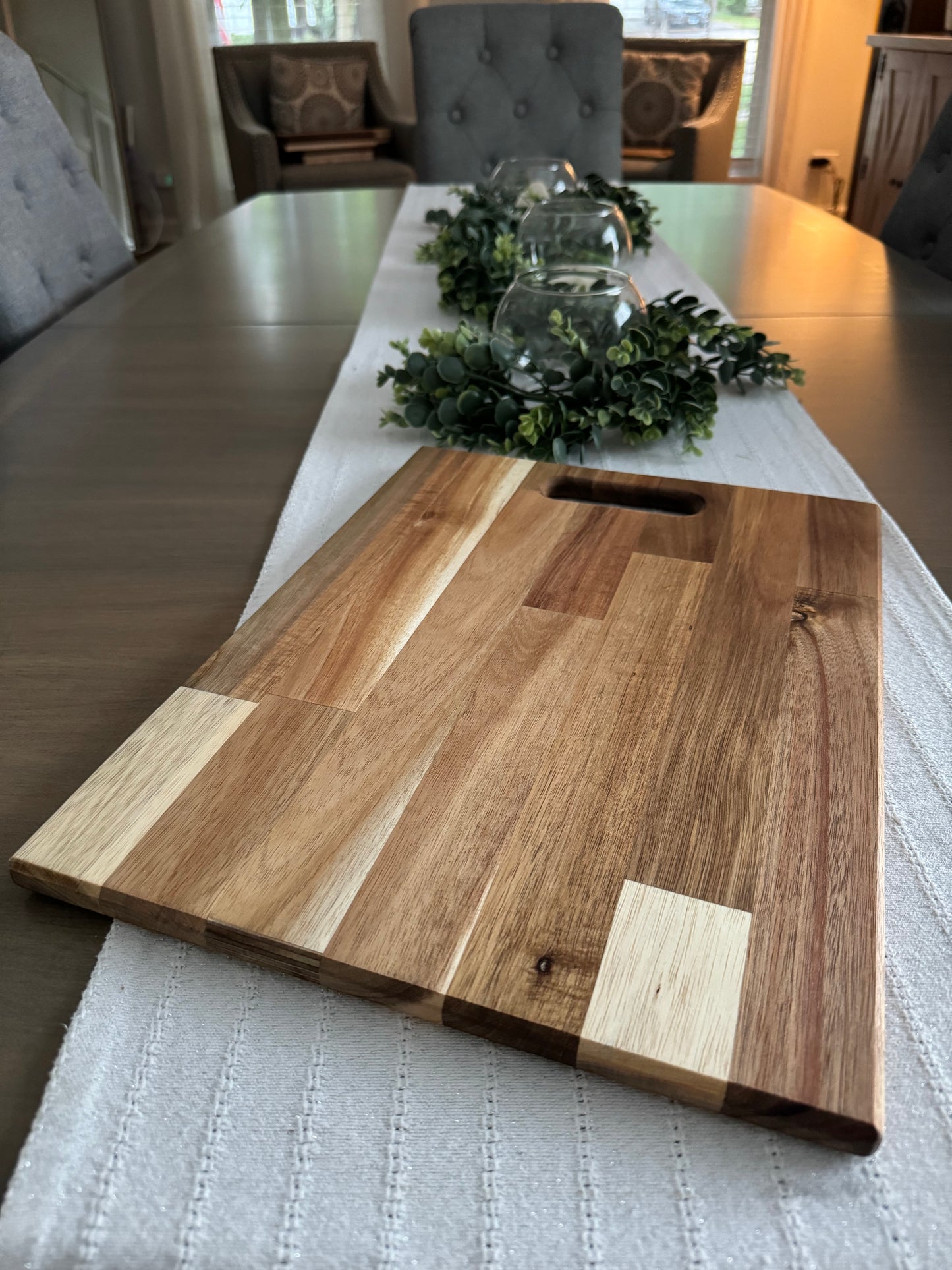 Acacia Cutting Board